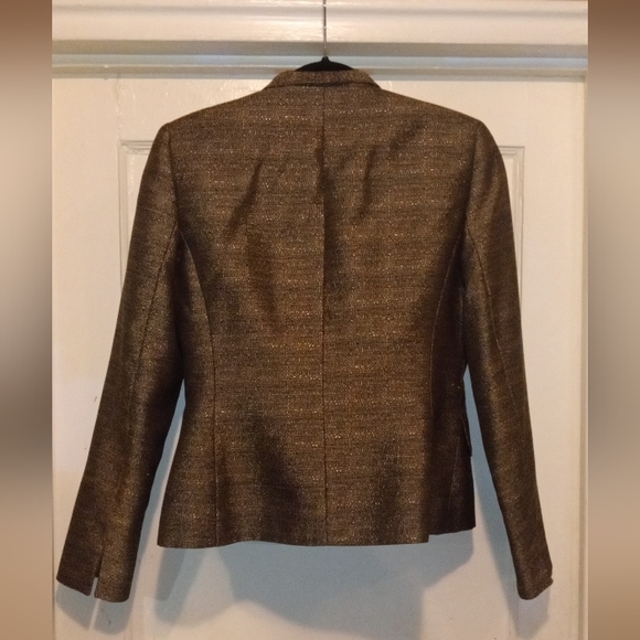 "LE SUIT" SKIRT SUIT - Picture 2 of 10